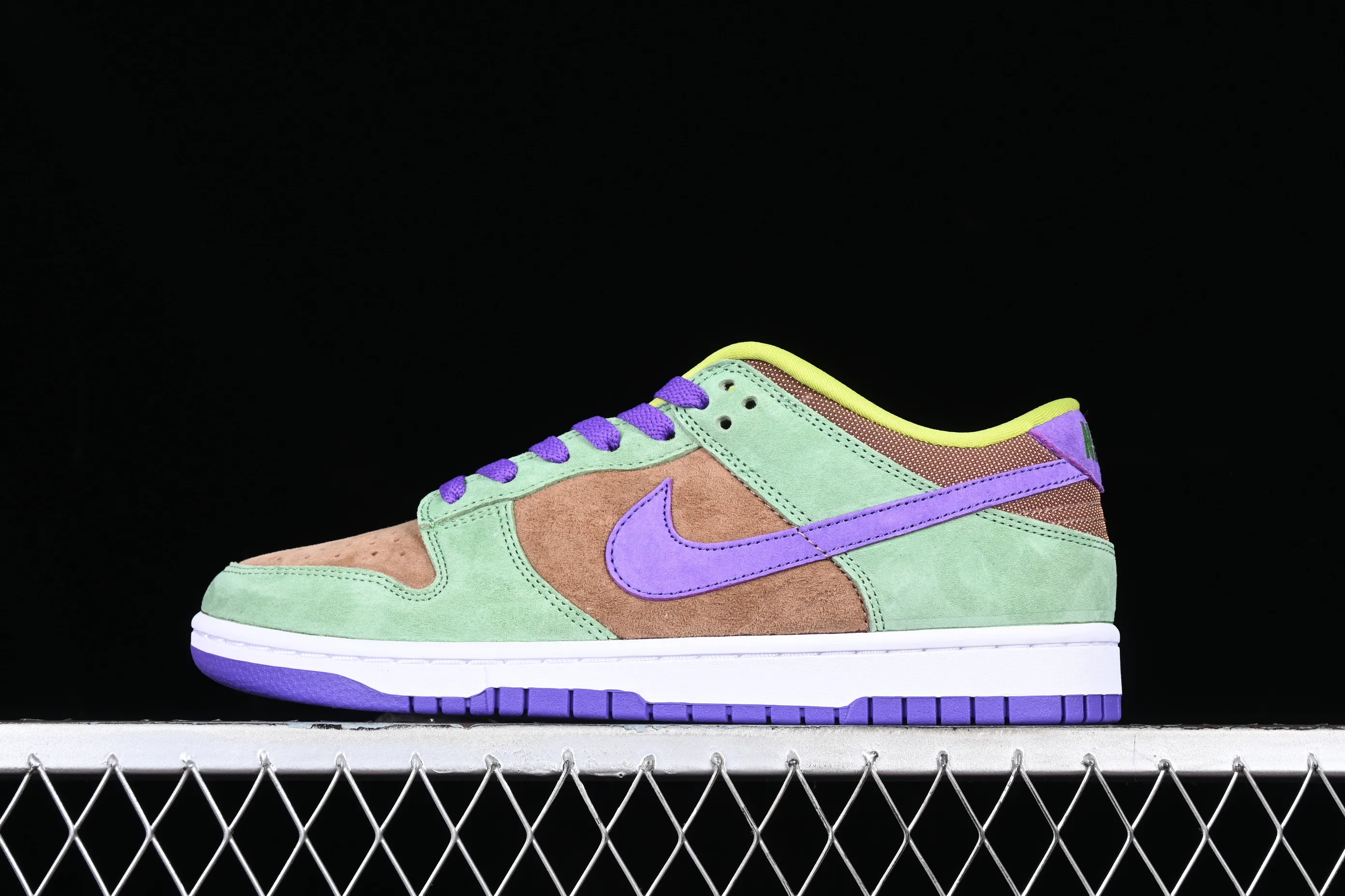 All Categories Nk SB Dunk Series Nk SB Dunk Low Low-top Sneakers Nk SB Dunk Low SP "Ceramic" Ugly Duckling Black Orange SB Retro Low-top Casual Sports Skateboard Shoes DA1469-200